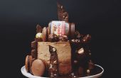 Ultimative Nutella-Kuchen (Kinder Bueno, Ferrero Rocher, Nutella Macarons & Haselnüsse)