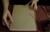 Wie ein Leder zu Journal oder Notebook gebunden
