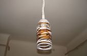 Lampenschirm für Energiesparlampe, aus recycelten Wasserflaschen
