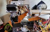 Hausgemachte Roboterarm mit Normteilen mit Arduino und eine Verarbeitung GUI