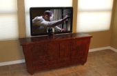 Verschwindende TV mit Pop-Up-TV-Lift montiert hinter Möbeln