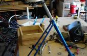 Bauen Sie einen Shop-Hocker aus einem Junk-e-Bike