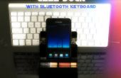 Handy-Dock mit Bluetooth-Tastatur