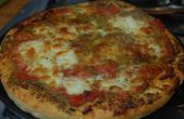 Tiefen Pfanne Pizza Margherita