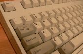 Reinigen Sie Ihre Vintage IBM M2 clicky Tastatur! 