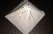 Pyramide mit Papier