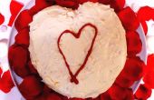 Roter samt Valentinstag Herz Kuchen