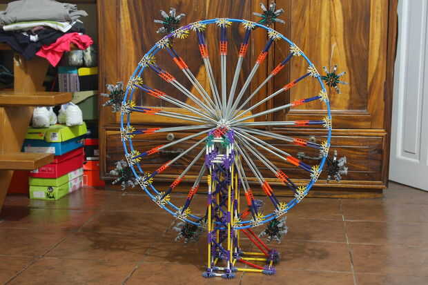 Knex Ferris Wheel - genstr.com